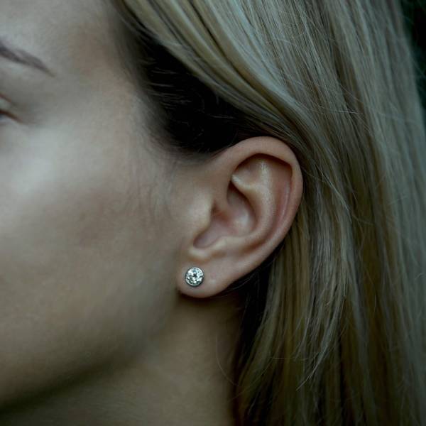 Puces D'oreilles Diamant Sertie Clos